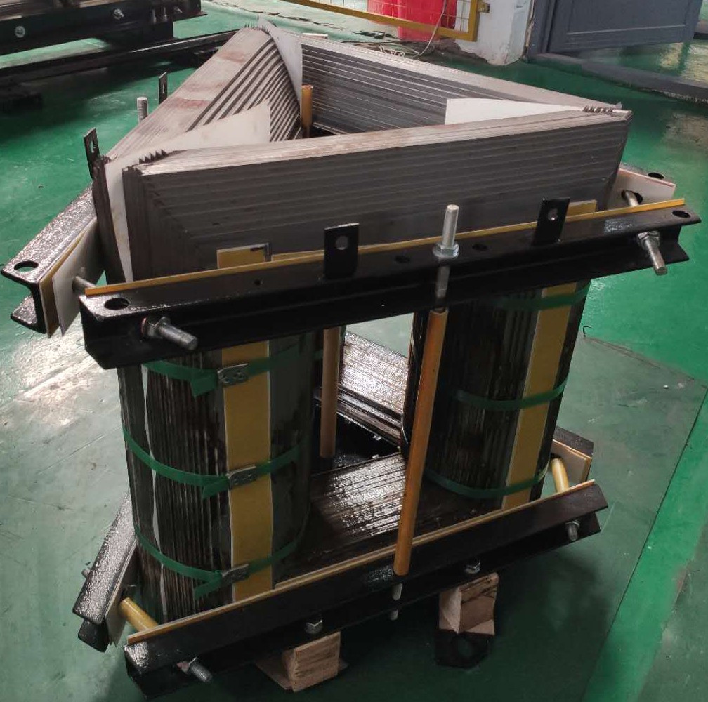 Three Dimensional Wound Iron Core Power Distribution Transformer 3