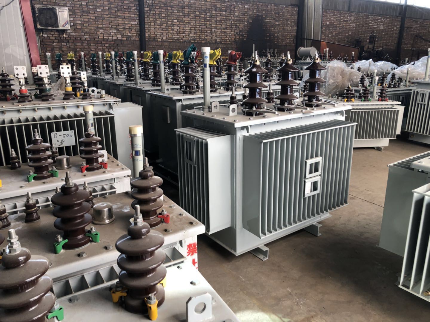 3 Phase Oil Immersed Type Distribution Transformer