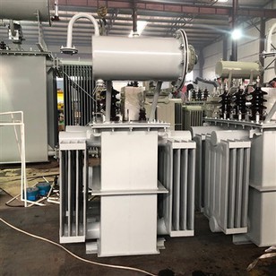 محول 11 كيلو فولت